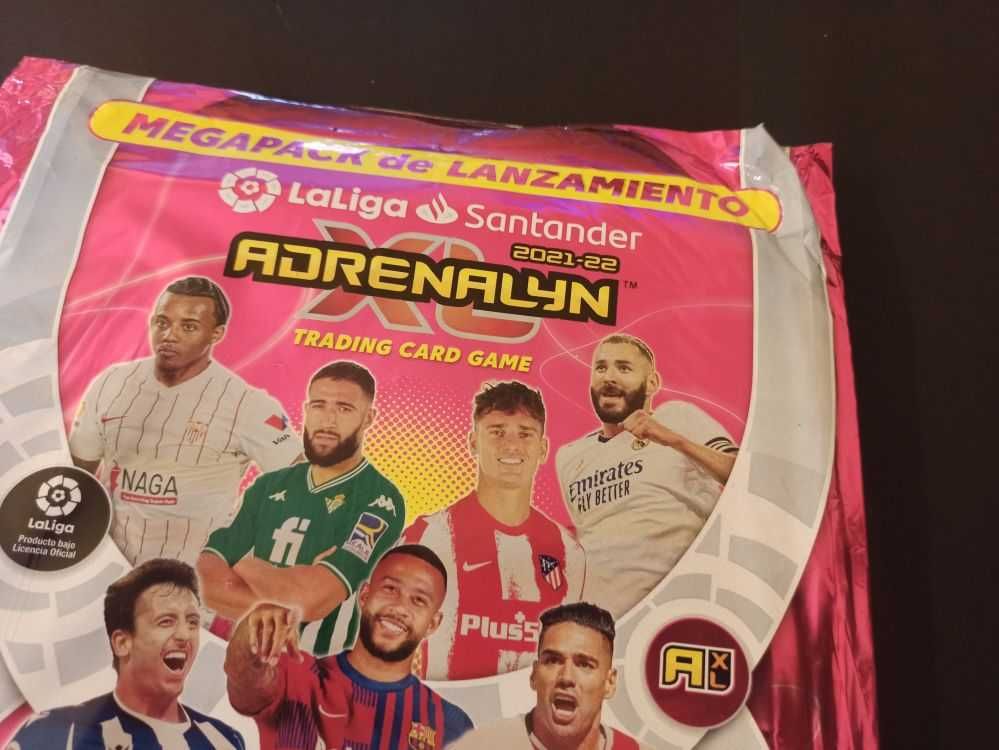 Mega starter pack sigilat Panini Adrenalyn La Liga 21-22 - 33 cart.