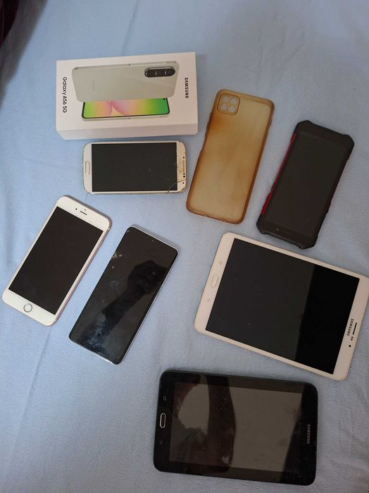 Vănd telefon pentru piese