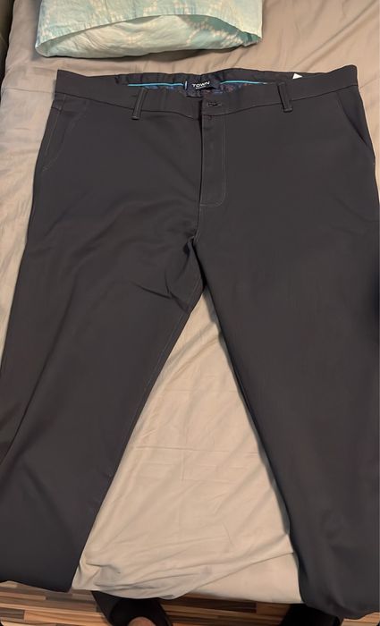 2 Pantaloni de costum marimile 42 si 43