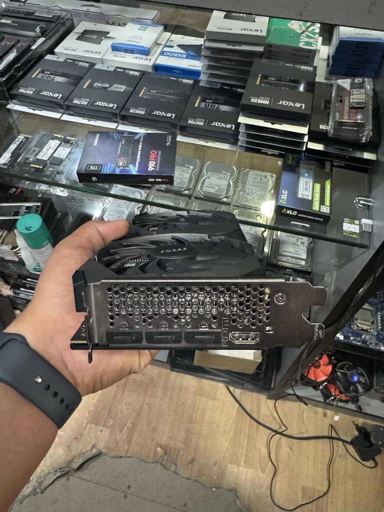 MSI RTX 3060 12gb VENTUS 2X 12GB  OC
