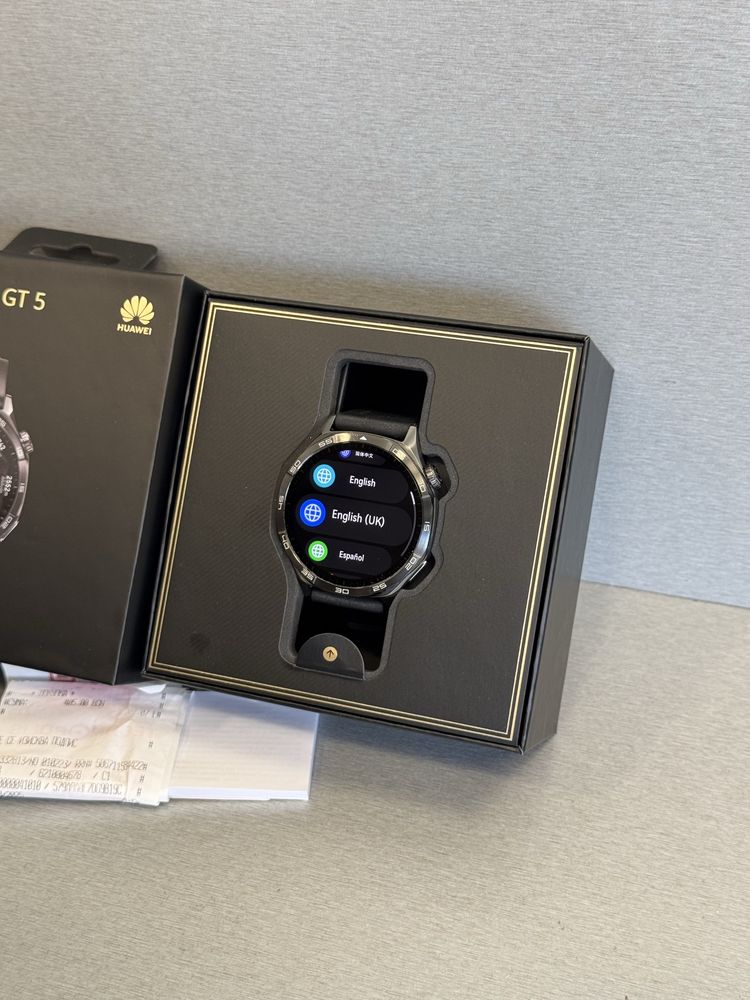 Продавам Huawei Watch GT5 гаранция