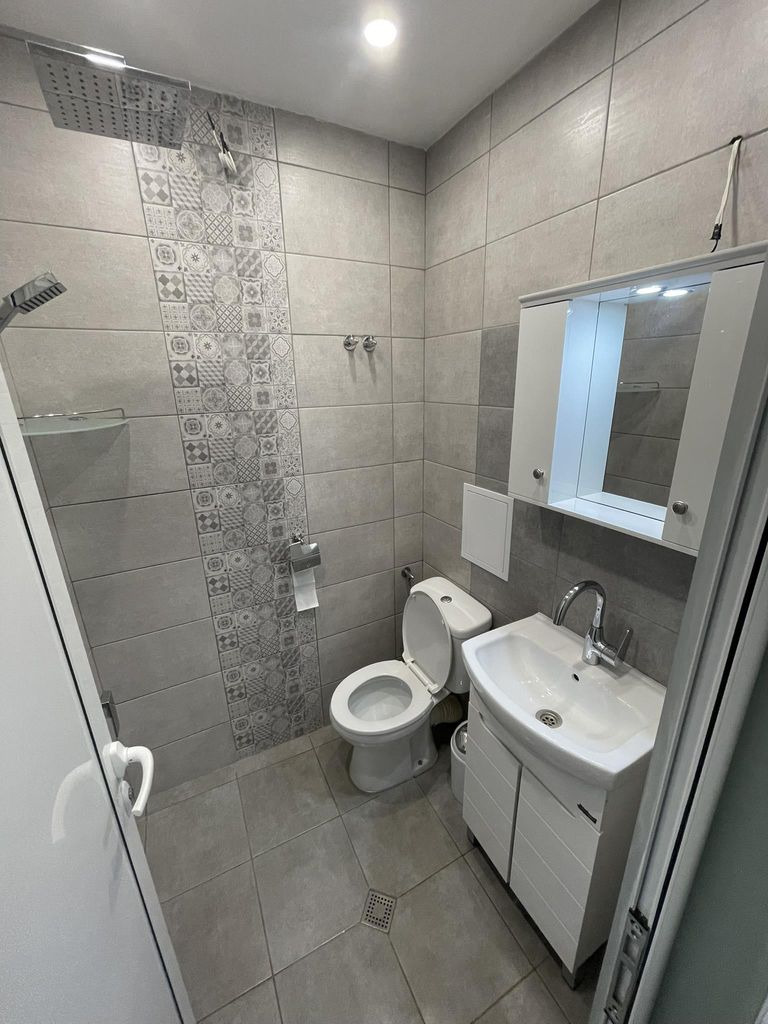 Дава се под наем Двустаен апартамент в Бургас, Изгрев - 55 кв.м за 331.5 € - Снимка #4
