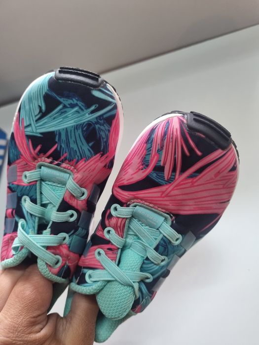 Adidas  torsion nr 25