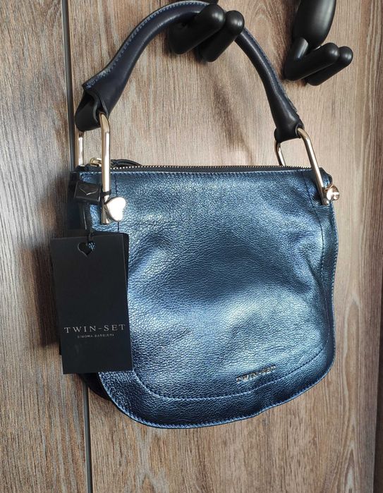 Twinset нова с етикет чанта от естествена кожа