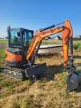 Închiriez miniexcavator