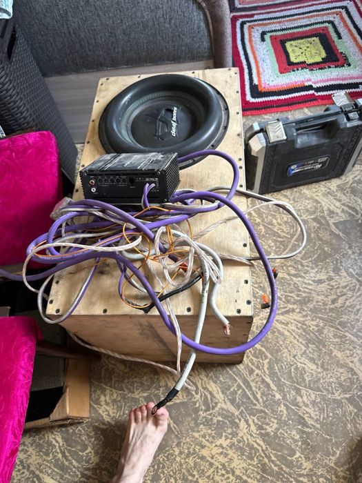 Сабуфер весь комплект