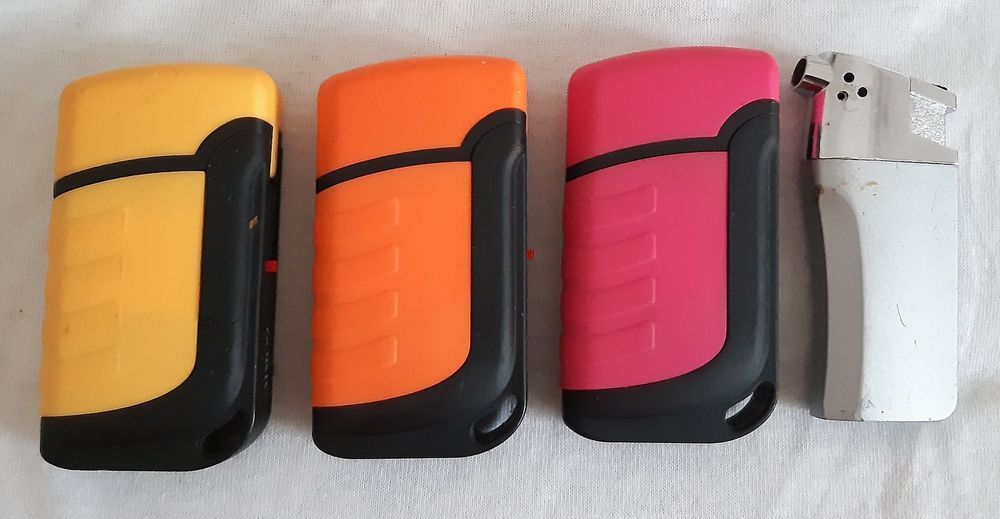 Lot bricheta colorata cauciuc reincarcabile flama jet