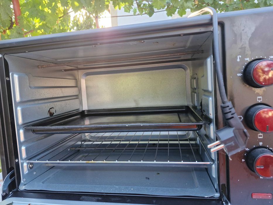 Cuptor electric Samus 50 de litri/2000 de wati