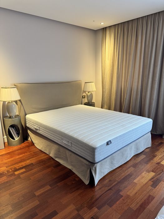 Pat +saltea dormitor Kave Home