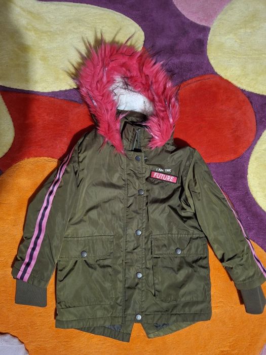 Geacă / geci de primăvară pentru fete 6-8 ani, stare perfectă,  5 buc