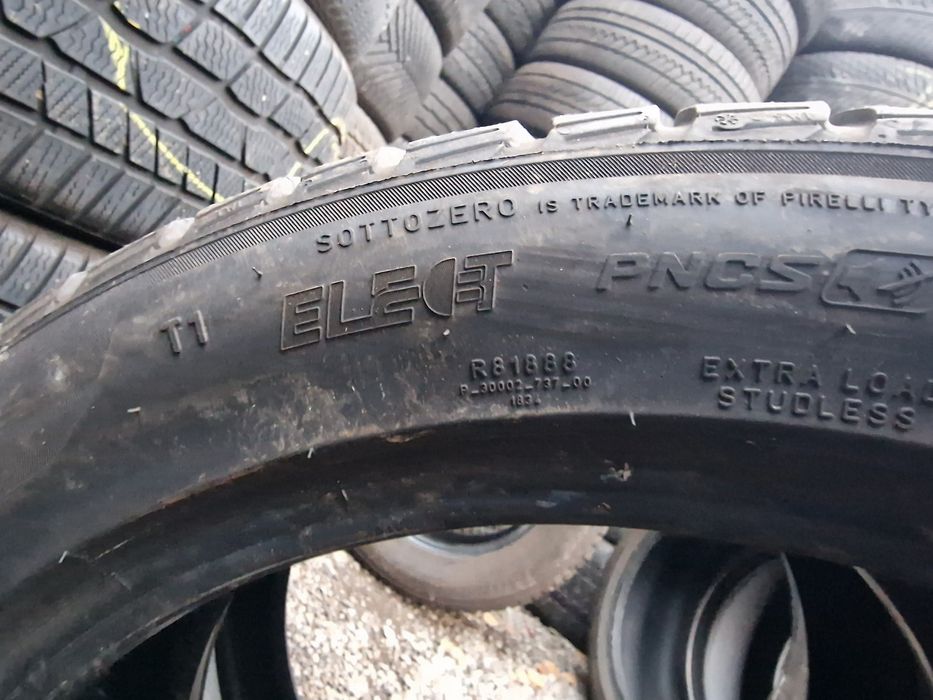 Anvelope 255/45R19 marca Pirelli, DOT 2024,6 mm