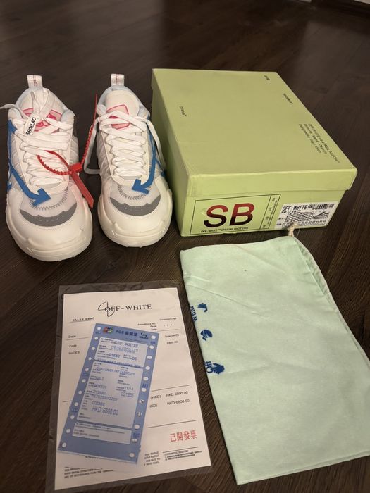 Off - White odsy -  1000 обувки  чисто нови  42 и 43 номер налични