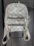 Дамска стебриста раница Guess