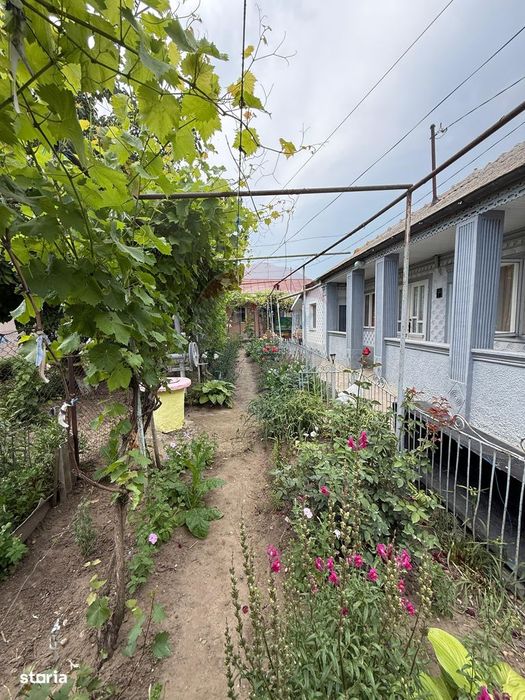 Casă / Vilă cu 6 camere de vânzare