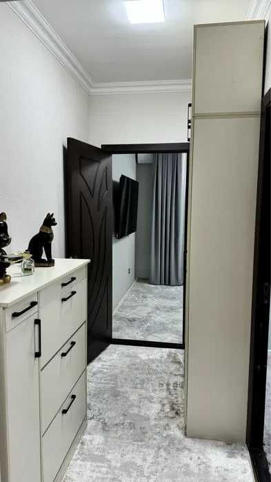 Мирзо Улугбек Буз2 продается квартира 2/4/5  40м2 ор пойтахт автосалон