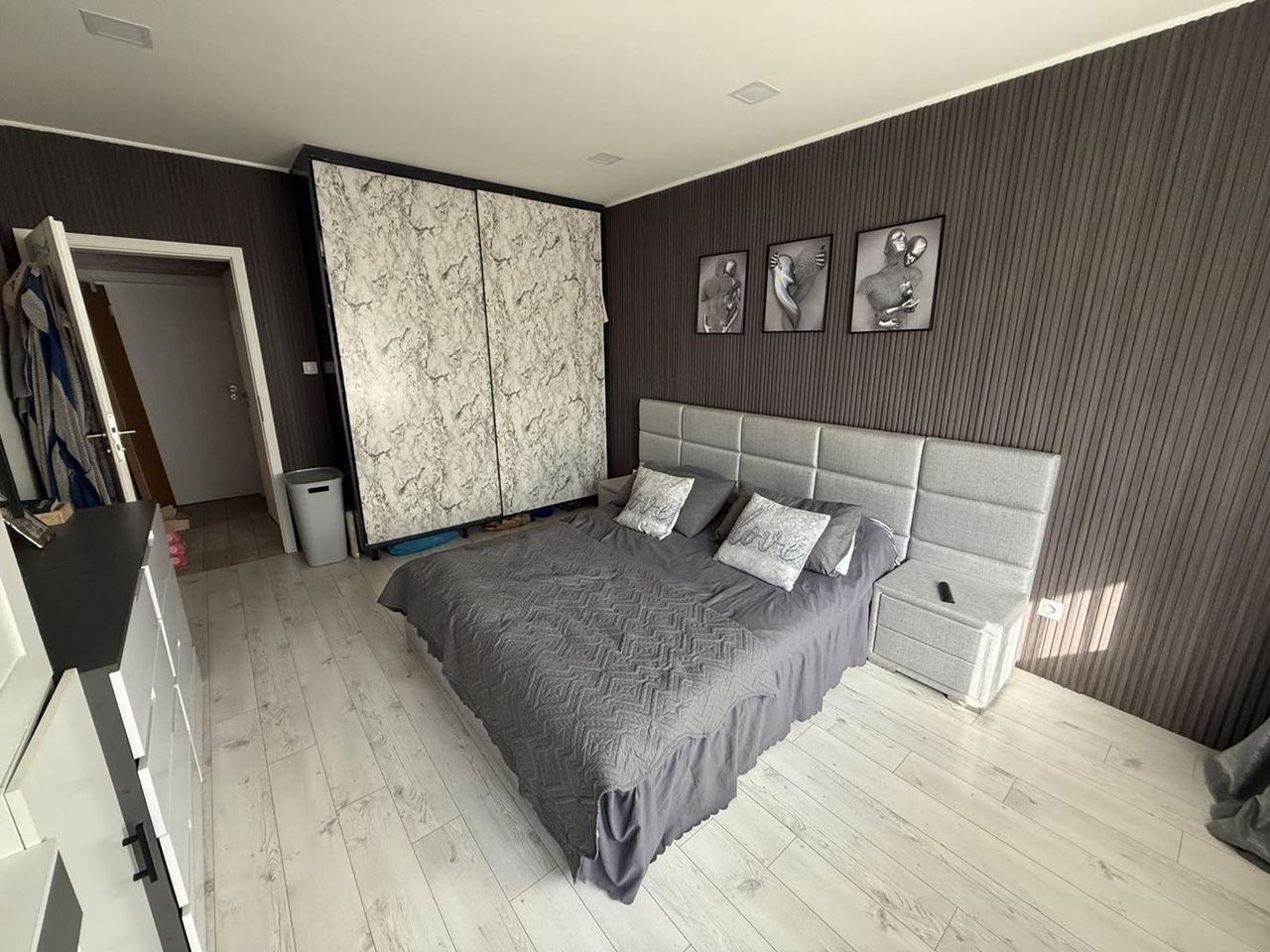 Продава се Тристаен апартамент в София, Младост 1 - 90 кв.м за 2545 €/кв.м - Снимка #10