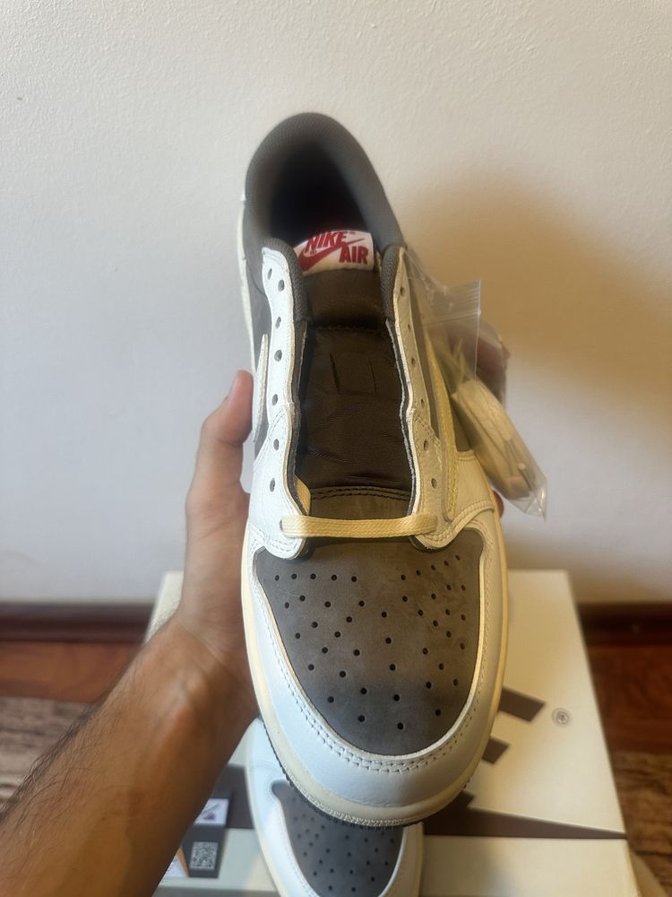 Air Jordan 1 Retro Low OG SP Travis Scott Reverse Mocha