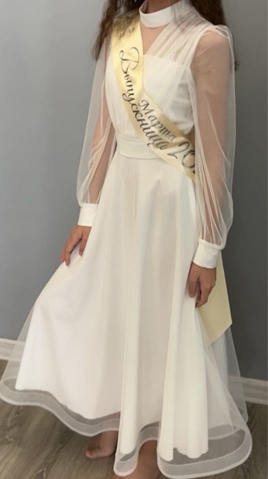 Продаи белое платье