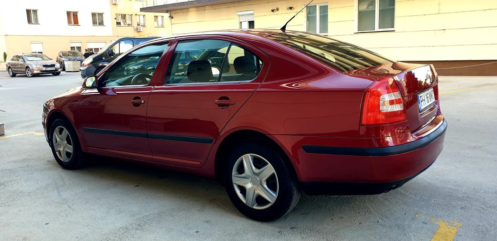 Skoda Octavia 2 1.6MPI benzina Unic Proprietar Ro