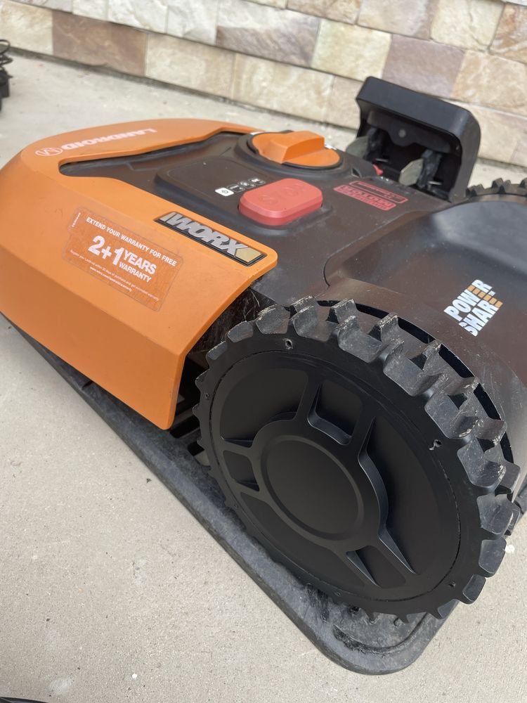 Косачка робот Worx Landroid m500 wr141e