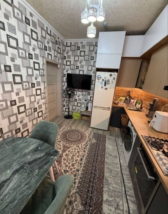 Srochna qizlarga kvartira bor