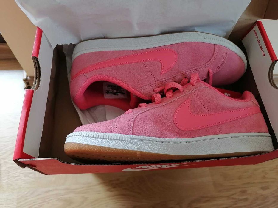 NIKE Маратонки COURT ROYALE SUEDE. Оригинал! Номер-38