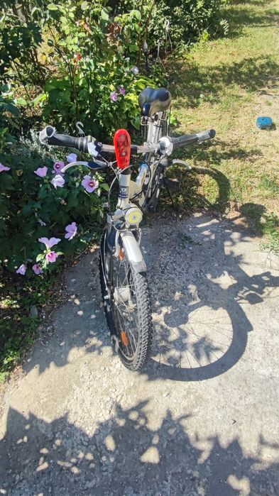 Bicicletă foarte bună