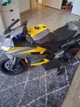 Motocicleta electrica cu muzica și lumini