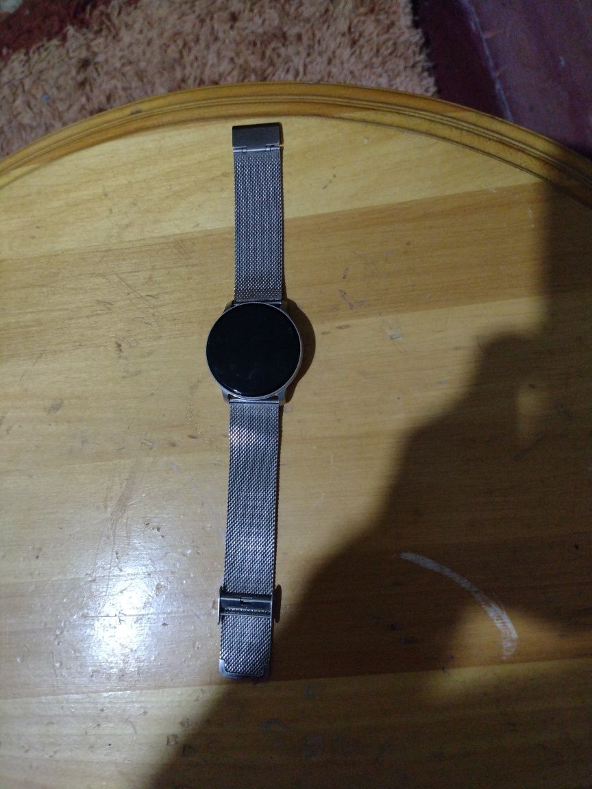 Ceas smartwatch funcțional