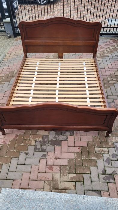 Pat dublu din lemn masiv 200x160