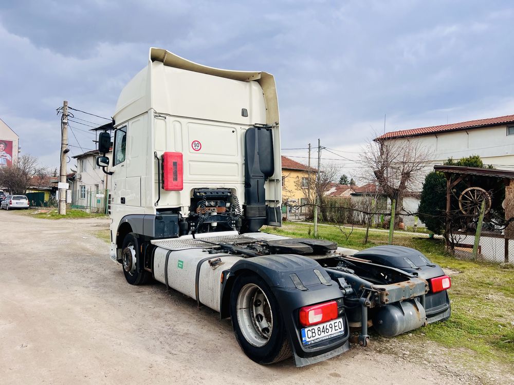 Влекач DAF XF 460