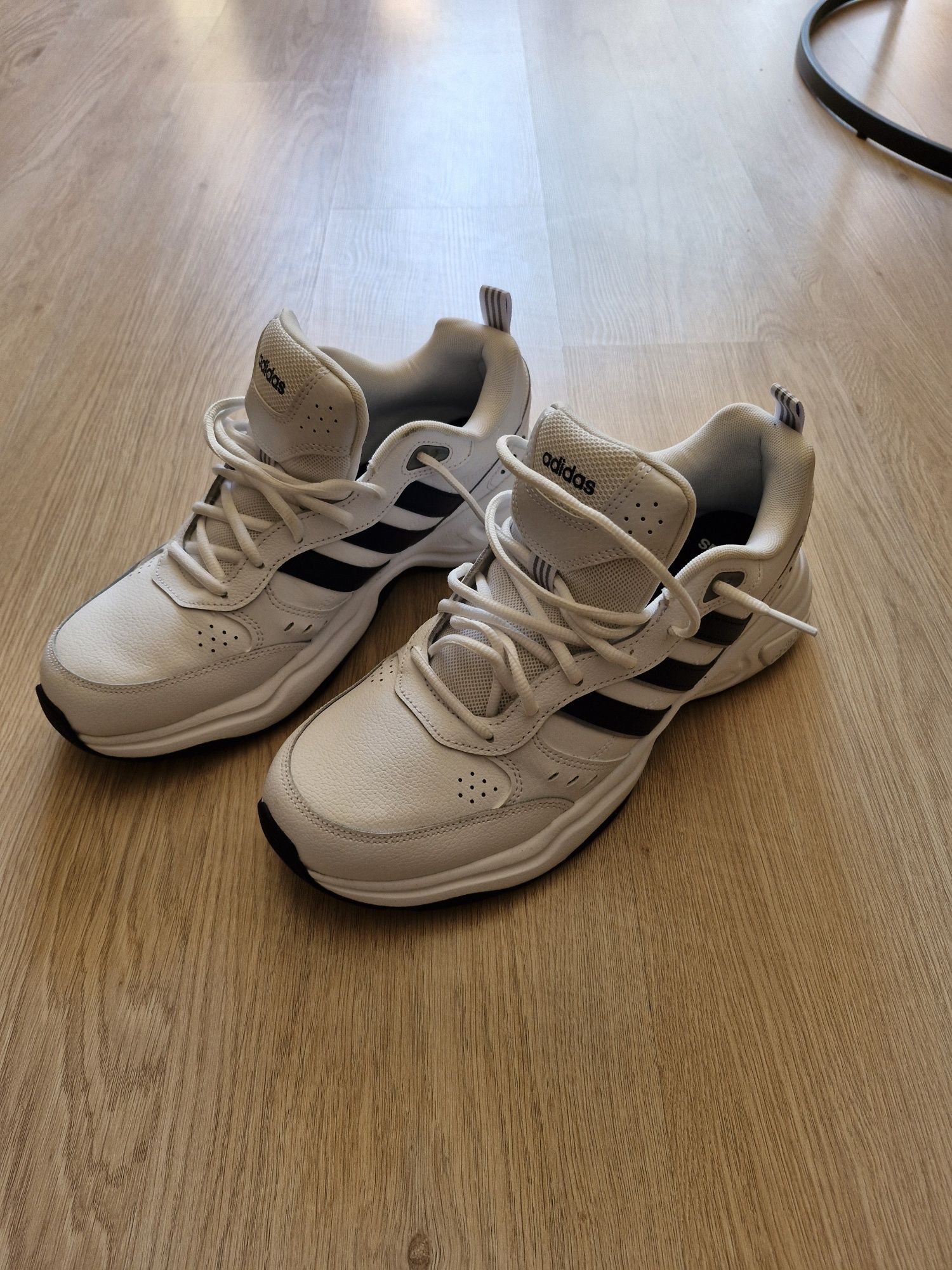 Мъжки маратонки Adidas 45.5, нови