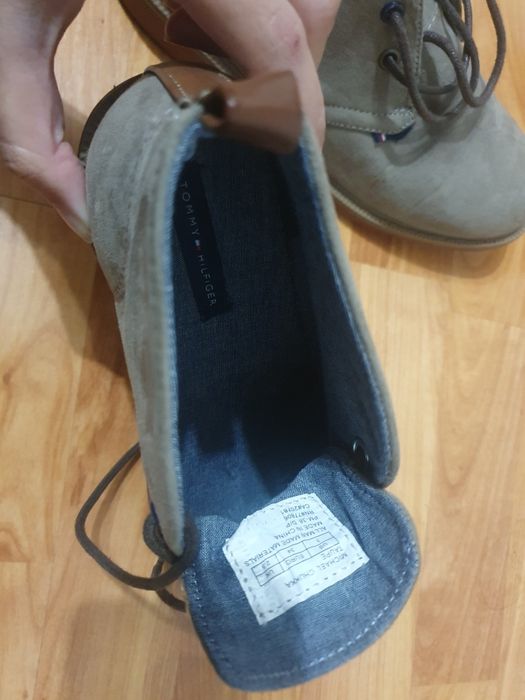 Vand ghete  Tommy Hilfiger