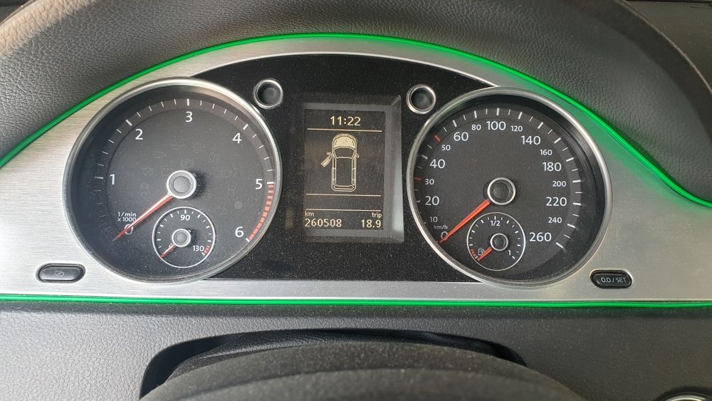 Vw Passat b6 2010 2l 170 / schimb cu ceva pe benzina + diferenta !
