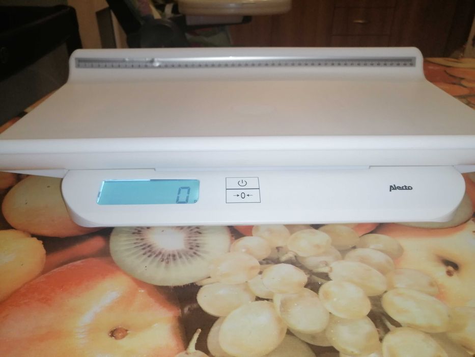 Електронна везна/кантар/ за бебета. Alecto BC10