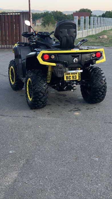 Can-am Outlander 1000 / 2020 / impecabil