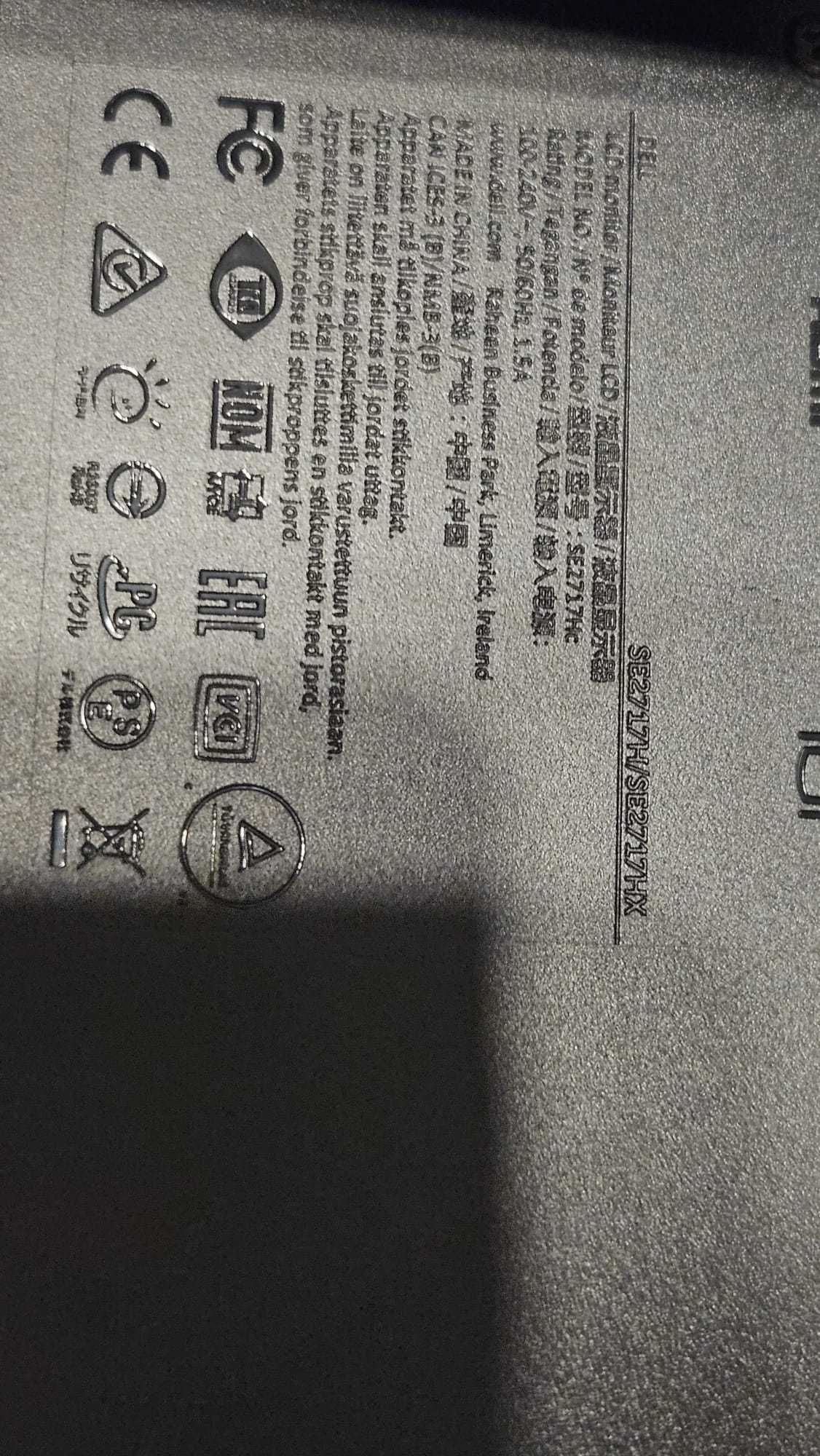 Vand monitor DELL SE2717H