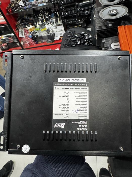 Amp usilitel ideal holatda