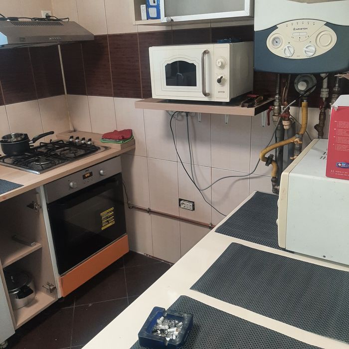 Închiriez apartament 2camere in vila Bragadiru