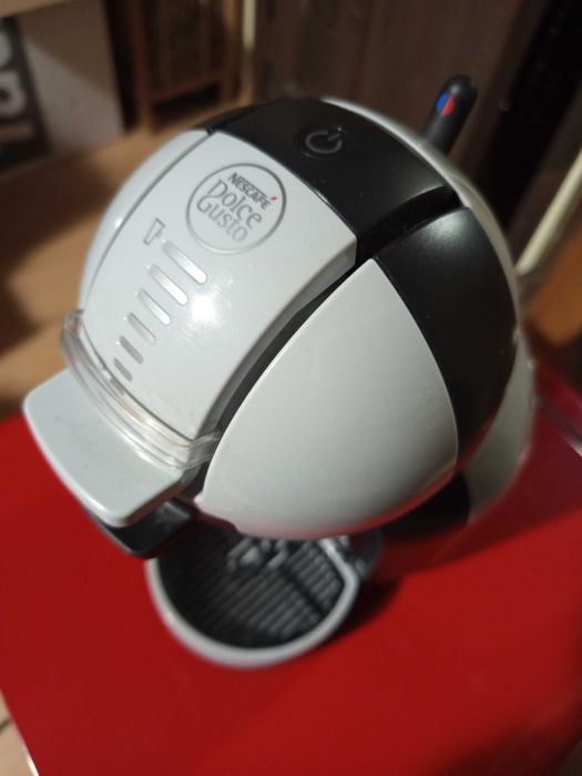 Еспресо машина Krups Nescafe Dolce Gusto Mini me