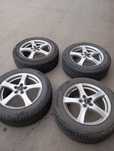 RAV 4 гуми с джанти 17''