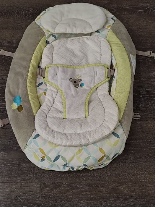 Детска елекрическа люлка-шезлонг