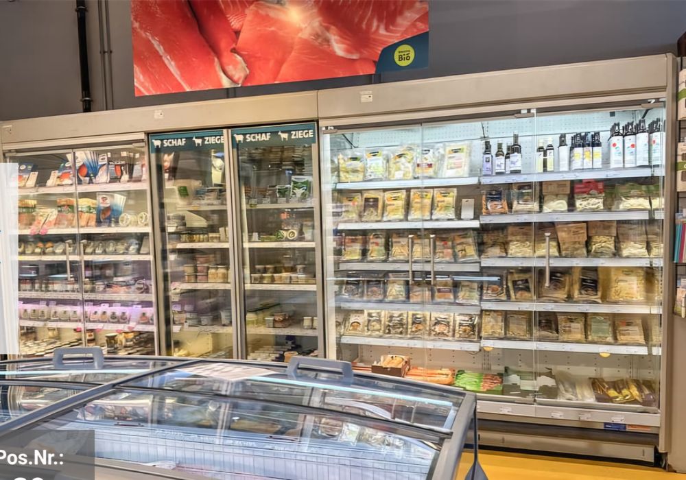 Vitrina frigorifica bauturi/lactate/ congelare