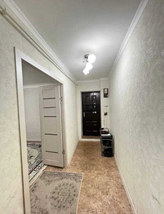 2комн. 8мкр - Жубанова., хороший ремонт