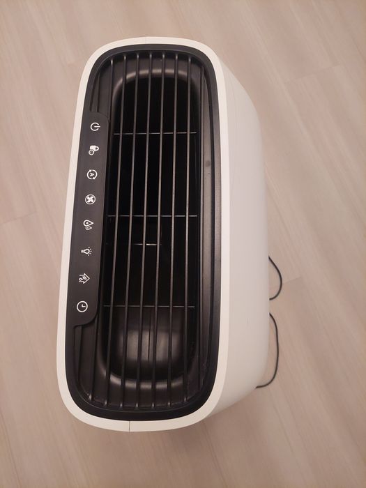 Purificator aer philips ac2729