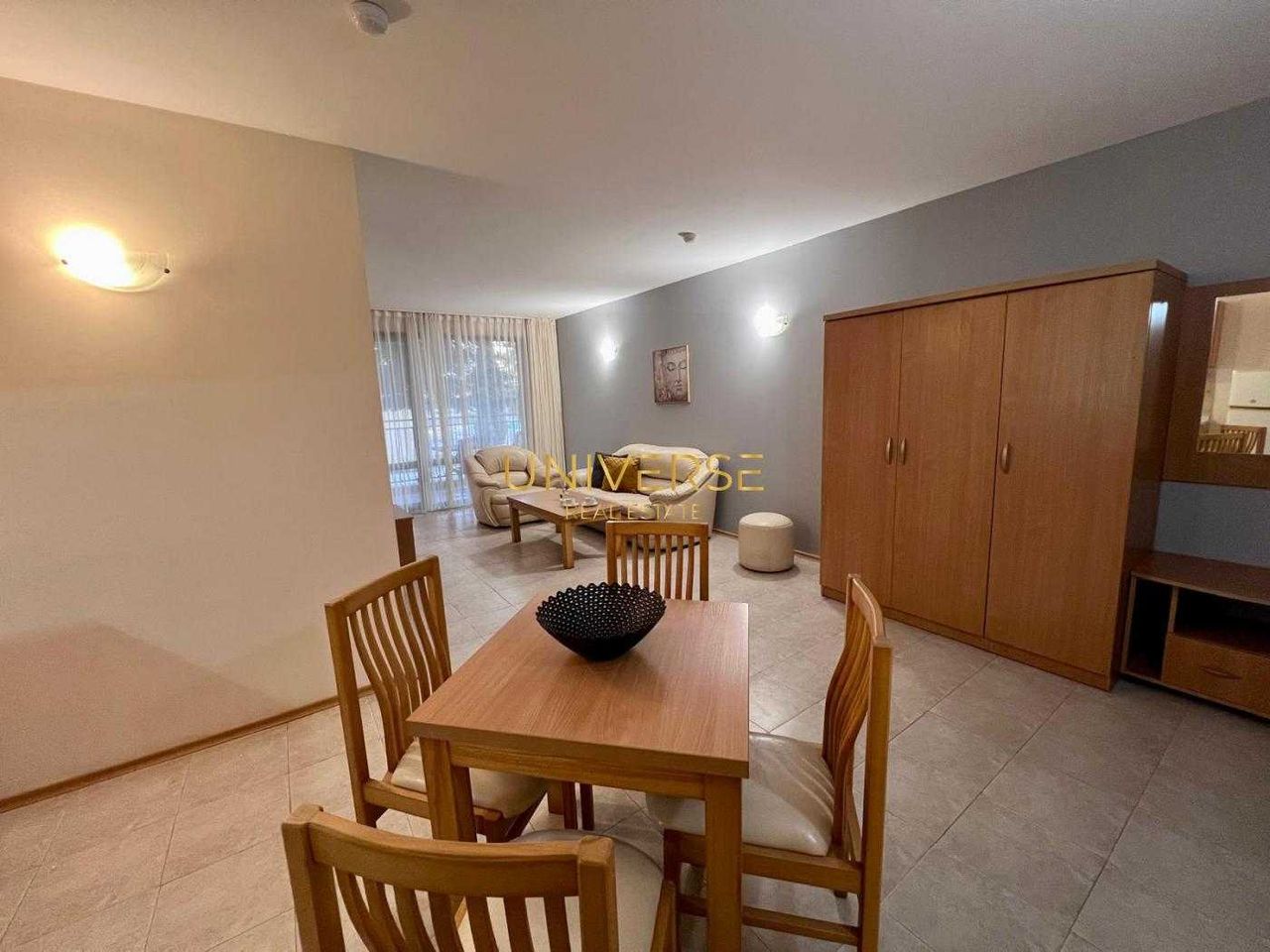 Продава се Двустаен апартамент в к.к. Слънчев бряг - 75 кв.м за 920 €/кв.м - Снимка #3