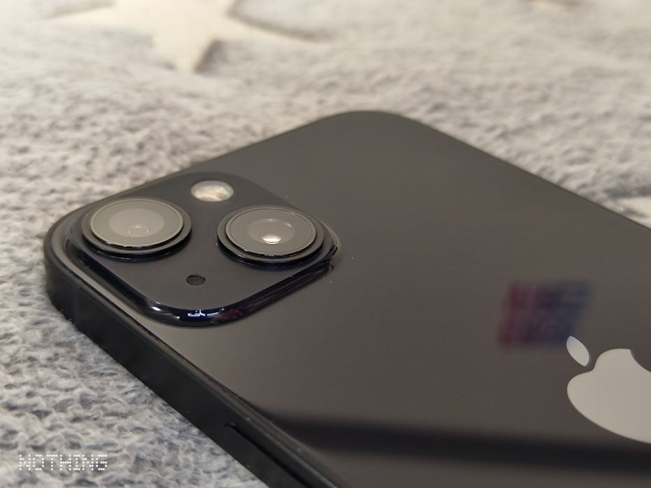 Продам iPhone 13