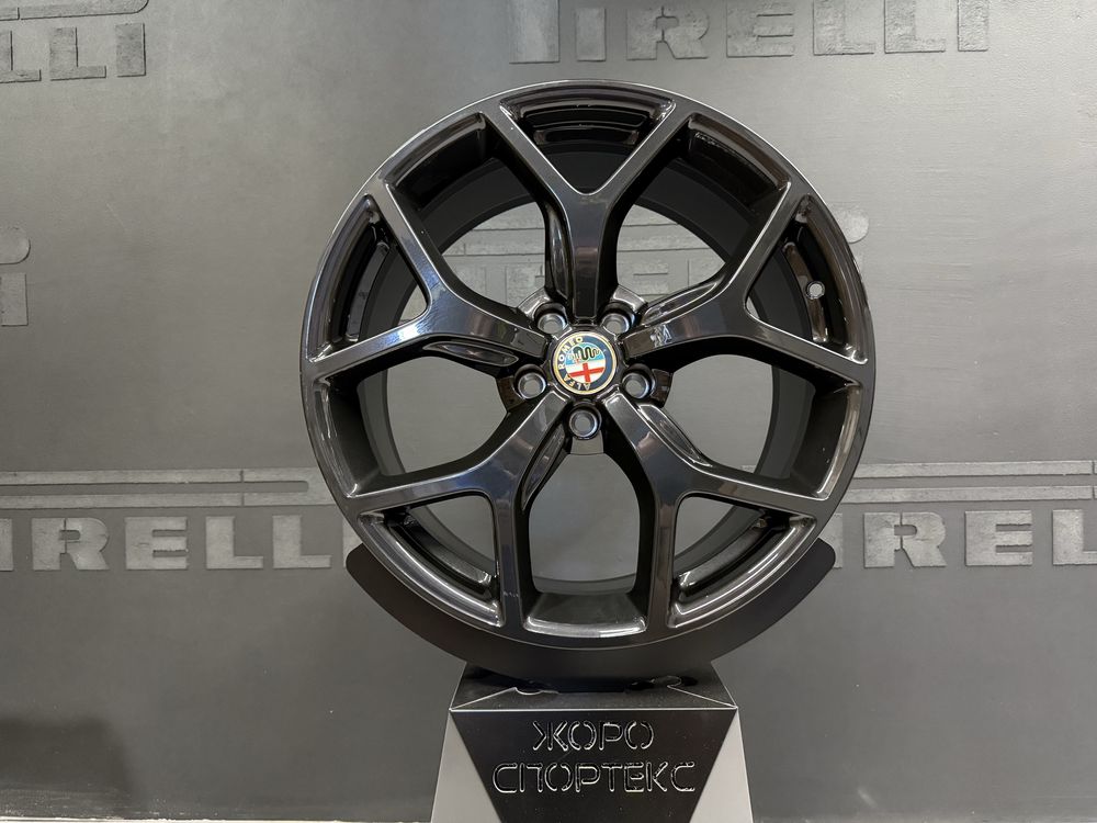 19цола Alfa Romeo Giulia Оригинални 4бр Алфа Ромео Джулия 5x110