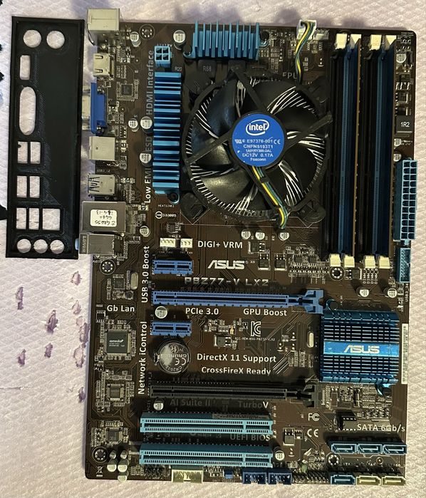 Kit ASUS P8Z77-V LX2 / Xeon E3-1270v2 / 8GB / cooler stock Intel