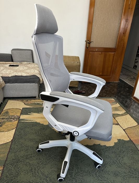 Офисное компьютерная кресло новый